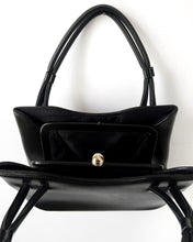 Load image into Gallery viewer, Sticky Situation Handbag
